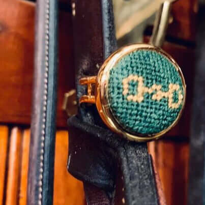 Green and gold snaffle bit needlepoint ring, perfect as a scarf ring or equestrian charm. Ideal gift for horse lovers!